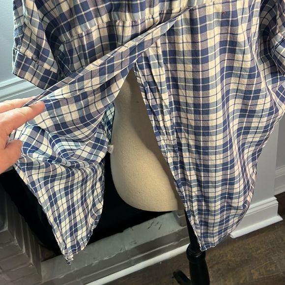 Madewell button down top - Picture 9 of 11